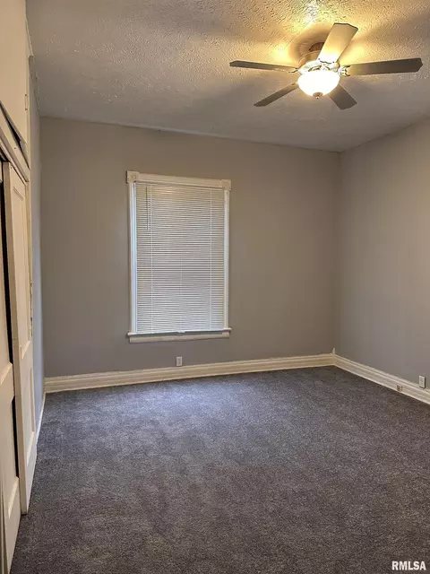 Bedroom - 1304 S Walnut St, Springfield, IL 62704 photo 1 of 2