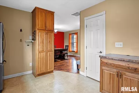 23171 Buelah Dr, Athens, IL 62613 photo 10