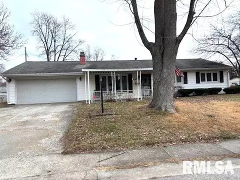 137 Dawn Dr, Springfield, IL 62702 photo 2