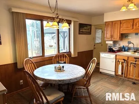 137 Dawn Dr, Springfield, IL 62702 photo 10