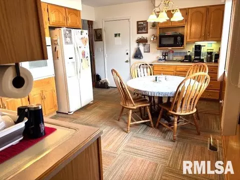 137 Dawn Dr, Springfield, IL 62702 photo 17