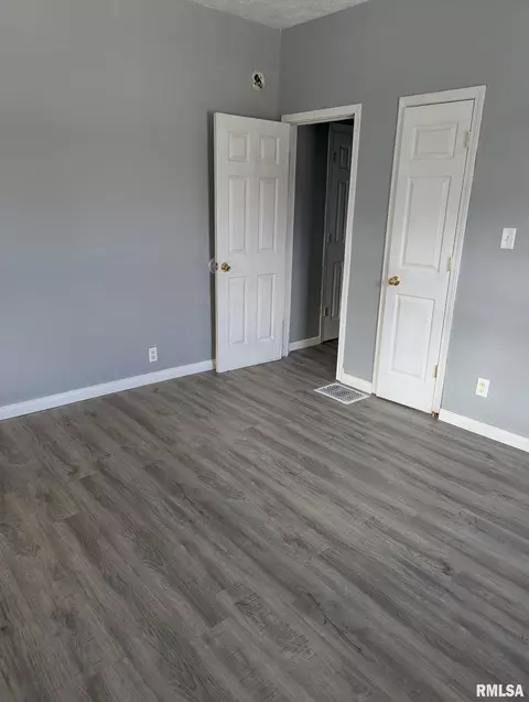 Other - 1301 E Morton Ave, Springfield, IL 62702 photo 8 of 16