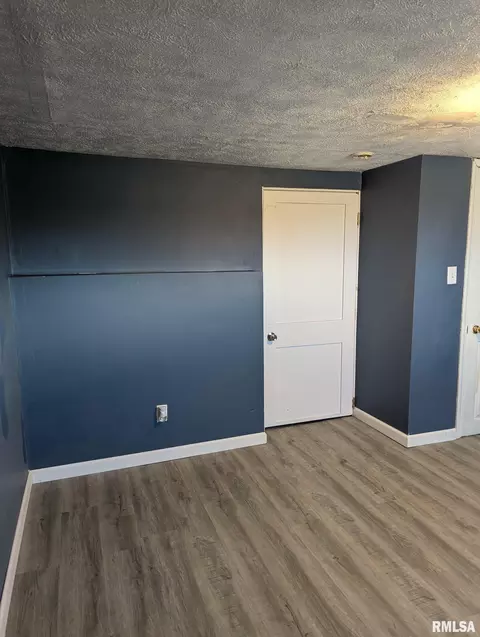 Other - 1301 E Morton Ave, Springfield, IL 62702 photo 10 of 16