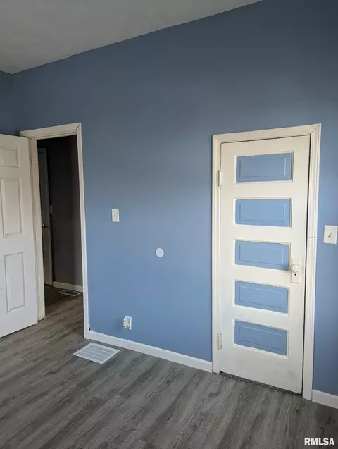 Other - 1301 E Morton Ave, Springfield, IL 62702 photo 7 of 16