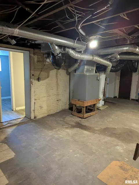 Other - 1301 E Morton Ave, Springfield, IL 62702 photo 13 of 16
