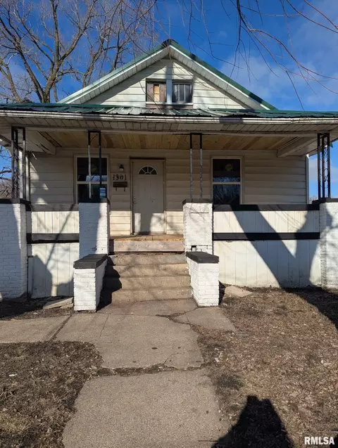 1301 E Morton Ave, Springfield, IL 62702