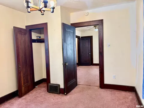 Bedroom - 1620 S 8th St, Springfield, IL 62703 photo 5 of 5