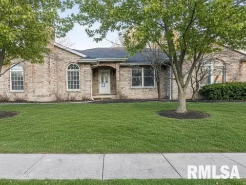 3305 Collingwood Dr, Springfield, IL 62711