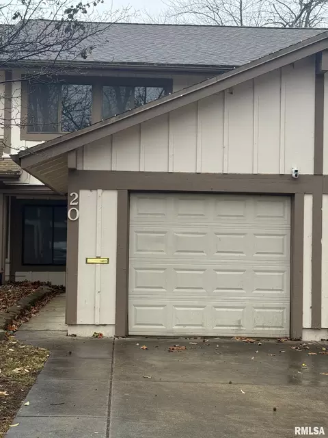 20 Trailridge Ln, Springfield, IL 62704