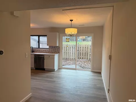 Other - 20 Trailridge Ln, Springfield, IL 62704 photo 2 of 3