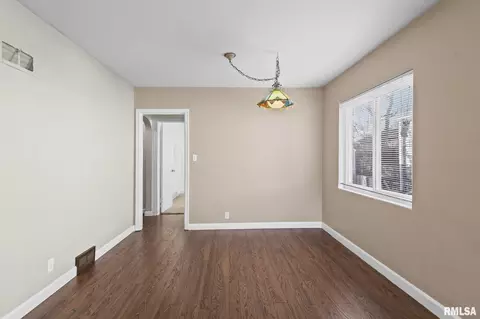 2029 S Walnut St, Springfield, IL 62704 photo 8
