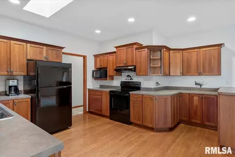 6708 Phlox St, Springfield, IL 62712 photo 14
