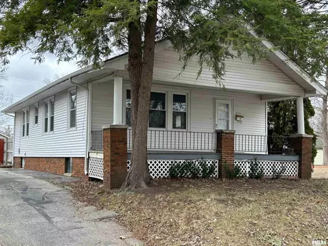 2301 Yale Blvd, Springfield, IL 62703 photo 2