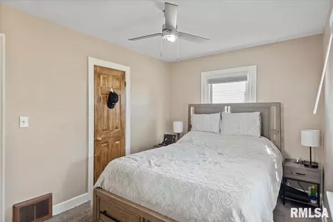 Bedroom - 2945 S 3rd St, Springfield, IL 62703 photo 2 of 5