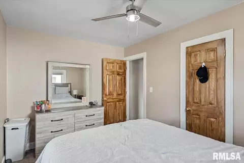 Bedroom - 2945 S 3rd St, Springfield, IL 62703 photo 3 of 5