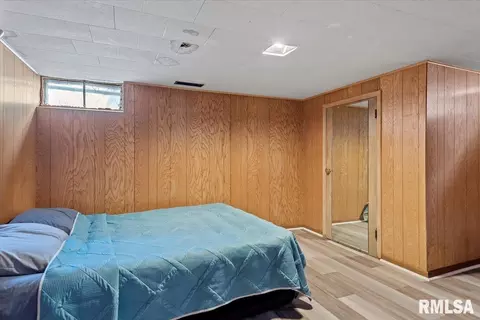 Bedroom - 2945 S 3rd St, Springfield, IL 62703 photo 4 of 5