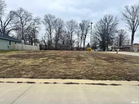 75 Firefly Ct, Chatham, IL 62629 photo 2