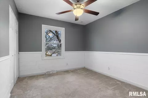 259 N Columbia Ave, Springfield, IL 62702 photo 22