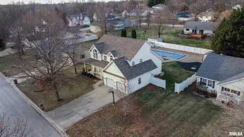 View/Area - 5 Pheasant Ln, Pittsfield, IL 62363 photo 1 of 5