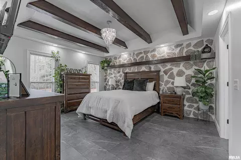 Bedroom - 9142 Prospect Rd, Mount Olive, IL 62069 photo 1 of 7