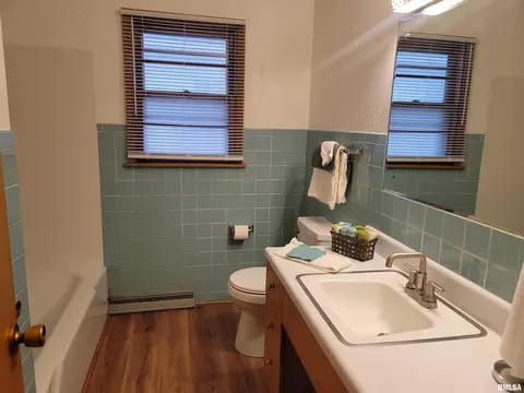 Bath - 1102 W North Grand Ave, Springfield, IL 62702 photo 1 of 5