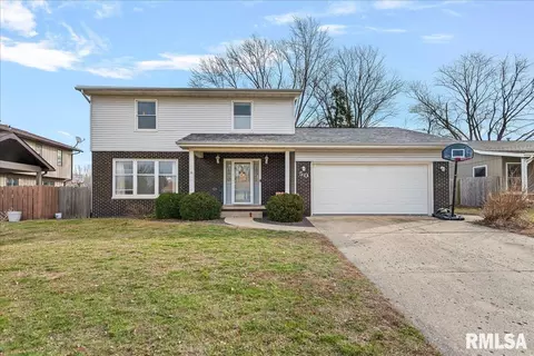 50 Crusaders Rd, Springfield, IL 62704