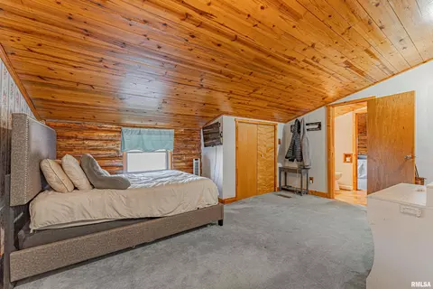 Bedroom - 1955 E 2700 N Rd, Blue Mound, IL 62513 photo 4 of 6