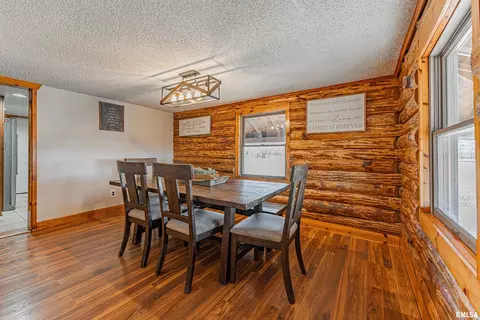 Dining - 1955 E 2700 N Rd, Blue Mound, IL 62513 photo 1 of 3