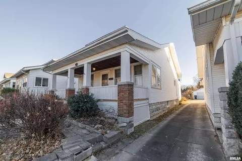 2210 Jefferson St, Quincy, IL 62301
