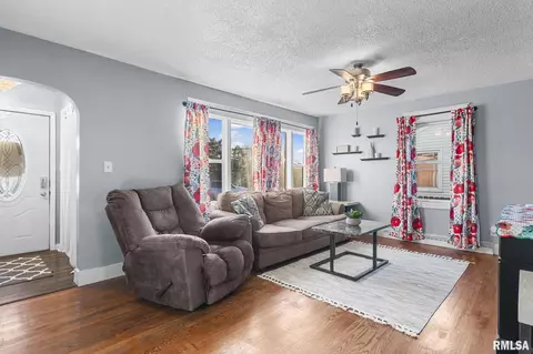 Other - 53 Rosaria Rd, Springfield, IL 62702 photo 2 of 14