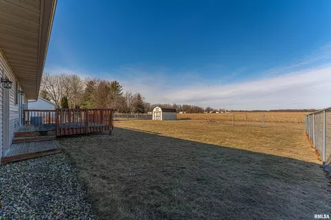 Exterior - 811 W Monroe St, Athens, IL 62613 photo 3 of 3