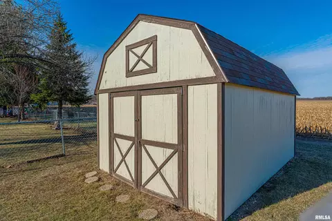 Other - 811 W Monroe St, Athens, IL 62613 photo 1 of 4