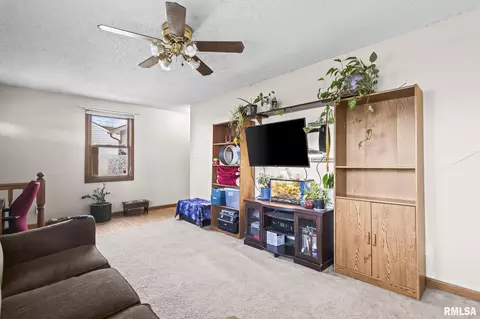 Other - 2072 N 20th St, Springfield, IL 62702 photo 1 of 9