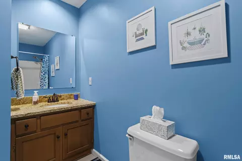 Bath - 3700 Whig St, Springfield, IL 62711 photo 4 of 5