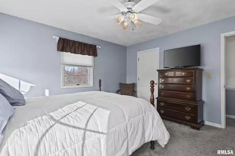 Bedroom - 3700 Whig St, Springfield, IL 62711 photo 2 of 7