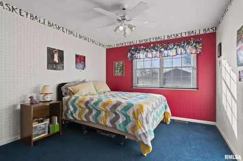 Bedroom - 3700 Whig St, Springfield, IL 62711 photo 5 of 7