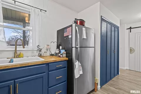 Other - 614 E Walnut St, Chatham, IL 62629 photo 3 of 4
