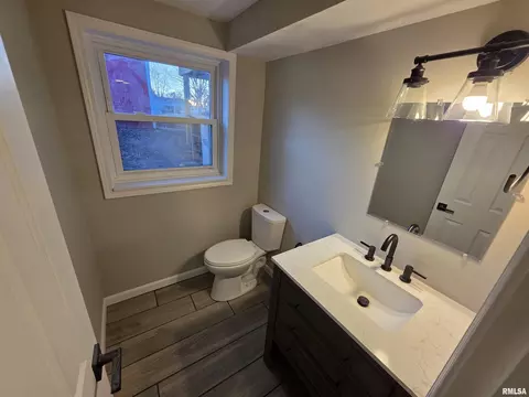 1921 N Albany St, Springfield, IL 62702 photo 15