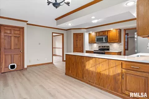 Other - 3920 W Bluffs Rd, Springfield, IL 62711 photo 5 of 10