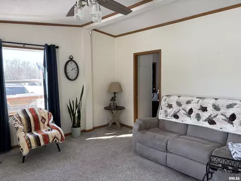Living - 400 W Collins St, Mendon, IL 62351 photo 6 of 6