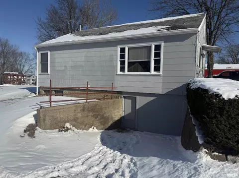 Other - 219 E Mulberry St, Mendon, IL 62351 photo 7 of 8