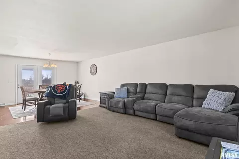 3466 Radford Rd, Springfield, IL 62707 photo 4