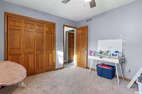 2928 Rainier Dr, Springfield, IL 62704 photo 10