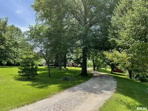 5434-5438 State St, Quincy, IL 62305