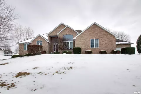 1107 Peach Tree Ln, Quincy, IL 62305