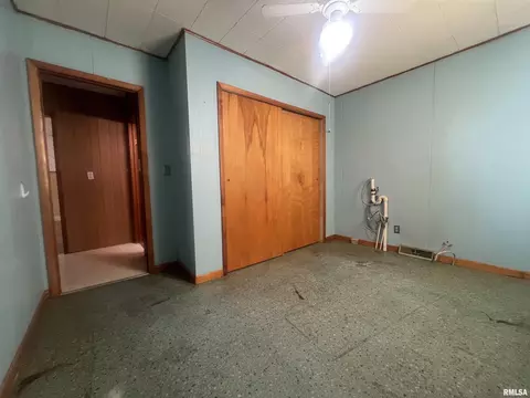 Bedroom - 1942 S 11th St, Springfield, IL 62703 photo 6 of 8