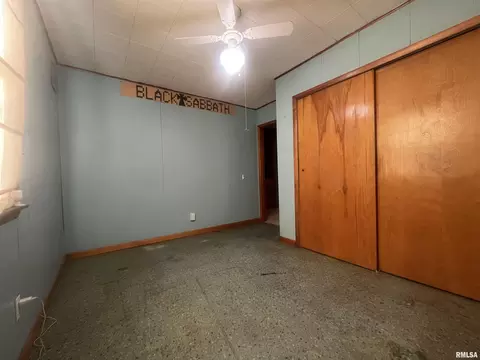 Bedroom - 1942 S 11th St, Springfield, IL 62703 photo 7 of 8