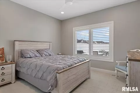 Bedroom - 2813 Richardson Dr, Springfield, IL 62711 photo 6 of 9