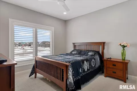 Bedroom - 2813 Richardson Dr, Springfield, IL 62711 photo 8 of 9
