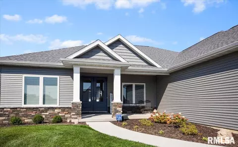 Exterior - 2813 Richardson Dr, Springfield, IL 62711 photo 3 of 7